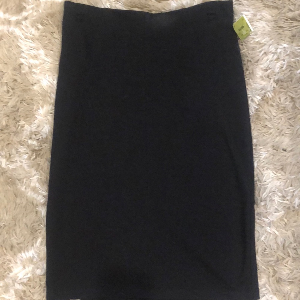 Black Pencil Skirt. Size XL